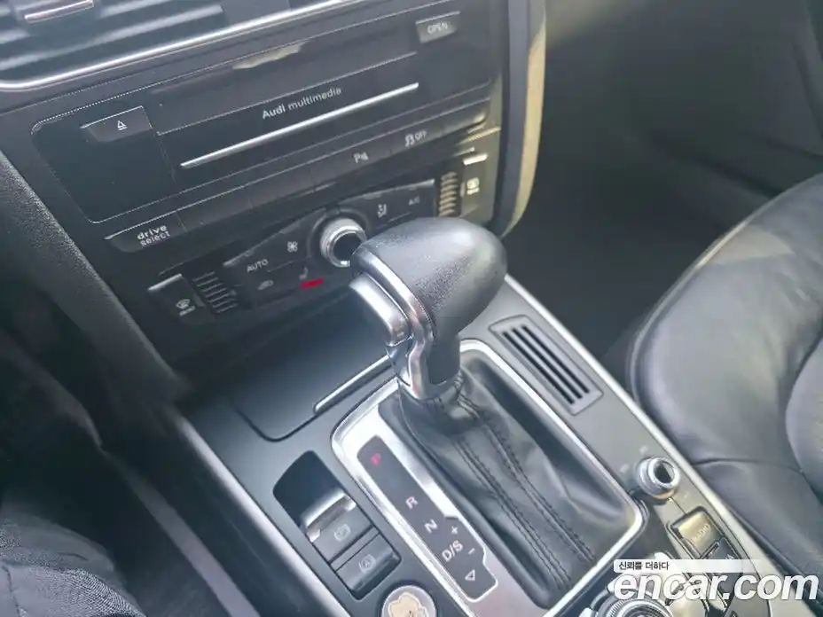 Audi A4 2015 2.0 Автомат в Москве № 226581, фото 9