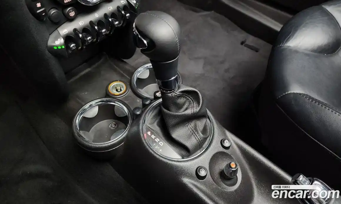 Mini Cooper 2012 1.6 Автомат в Москве № 227681, фото 9