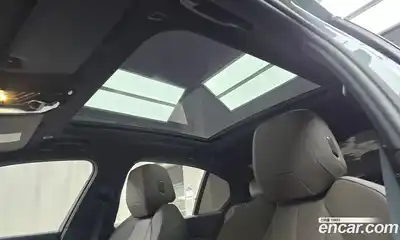 BMW 5-Series 2025 2.0 Автомат в Москве № 228063, миниатюра 2