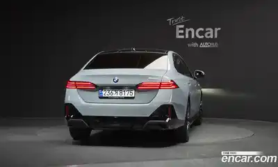 BMW 5-Series 2025 2.0 Автомат в Москве № 228063, миниатюра 6