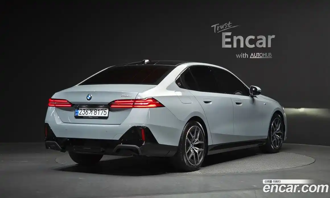 BMW 5-Series 2025 2.0 Автомат в Москве № 228063, фото 9