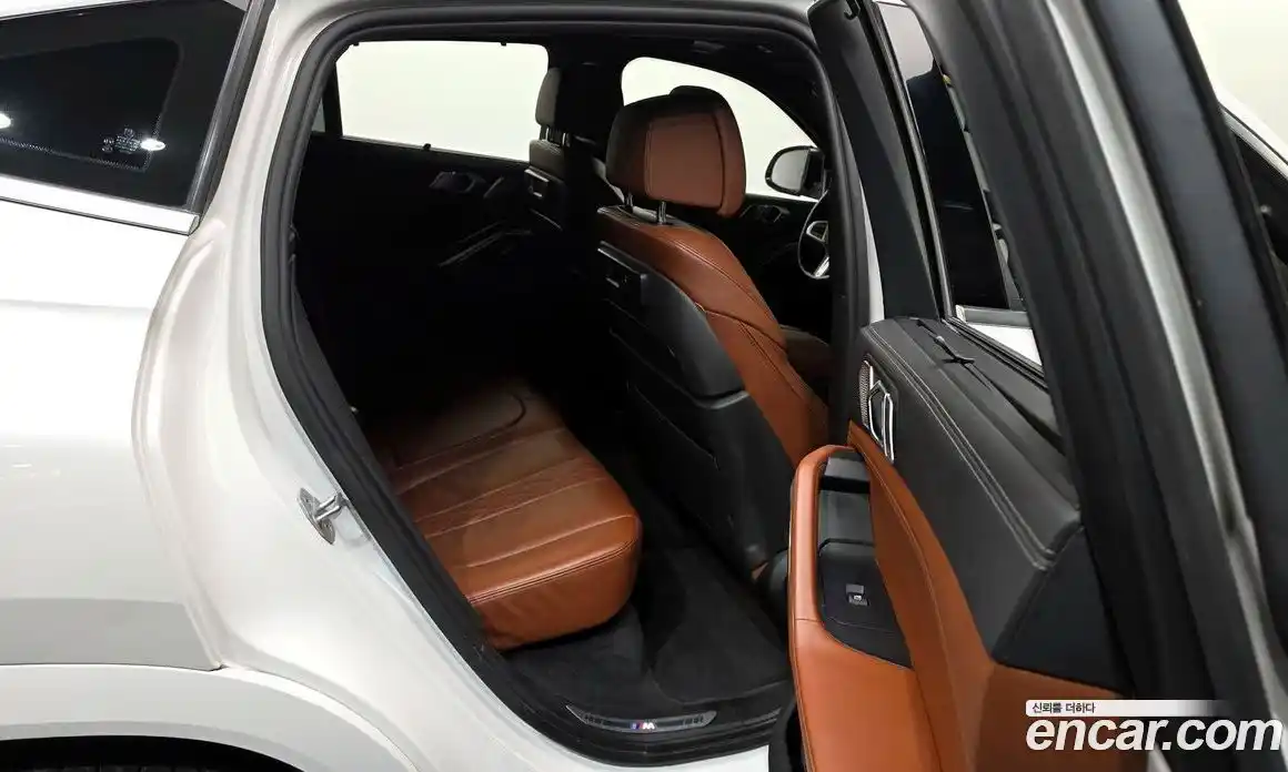 BMW X6 2021 4.4 Автомат в Москве № 229024, фото 12