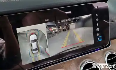 Mercedes-Benz E-Class 2022 2.0 Автомат в Москве № 229364, миниатюра 4