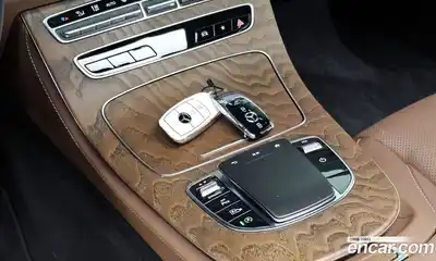 Mercedes-Benz E-Class 2022 2.0 Автомат в Москве № 229364, миниатюра 8