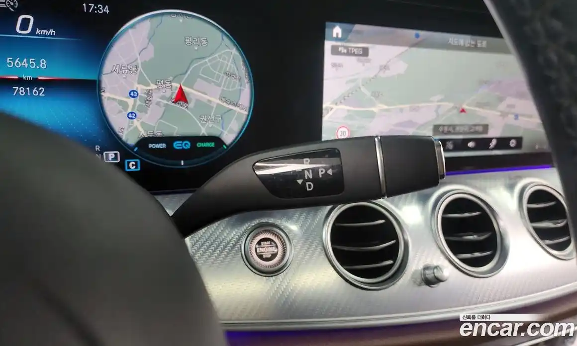 Mercedes-Benz E-Class 2021 2.0 Автомат в Москве № 229561, фото 9