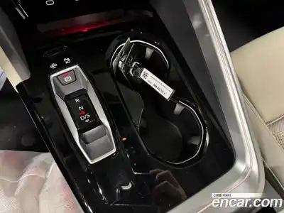 Audi Q5 2025 2.0 Автомат в Москве № 230226, миниатюра 10