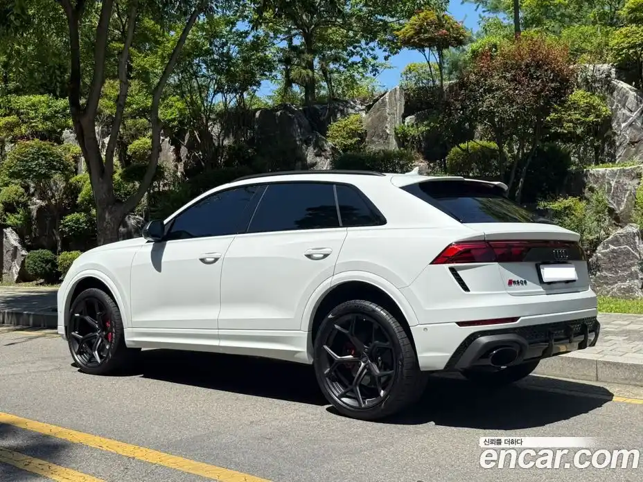 Audi RSQ8 2025 4.0 Автомат в Москве № 230266, фото 3