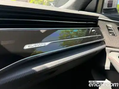 Audi RSQ8 2025 4.0 Автомат в Москве № 230266, миниатюра 9