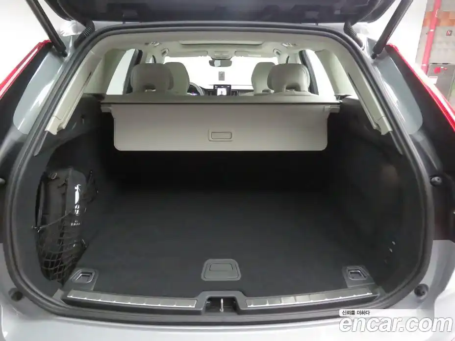 Volvo XC60 2026 2.0 Автомат в Москве № 230723, фото 18