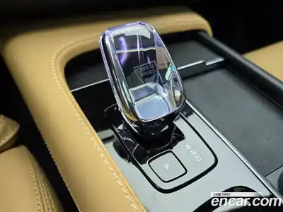 Volvo XC90 2024 2.0 Автомат в Москве № 230782, миниатюра 9