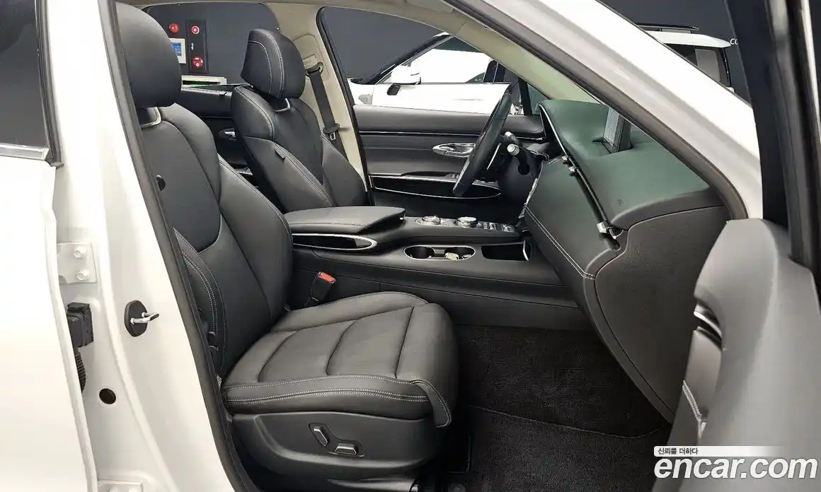 Genesis GV70 2021 2.5 Автомат в Москве № 23102, фото 13