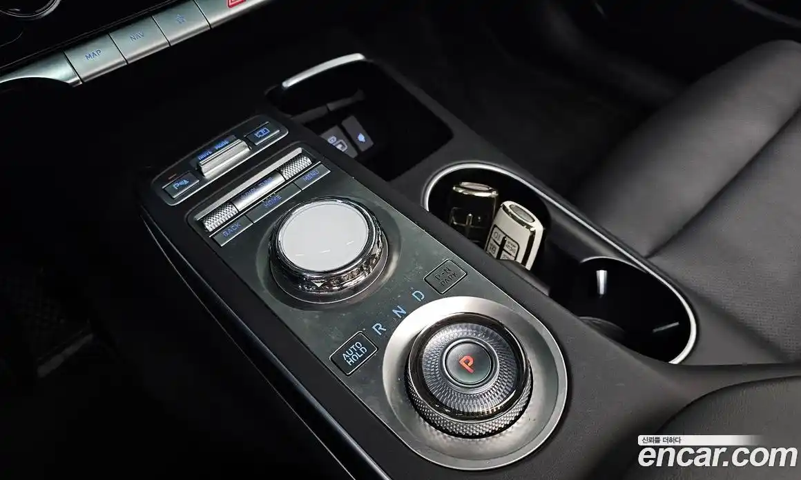 Genesis GV70 2021 2.5 Автомат в Москве № 23102, фото 17