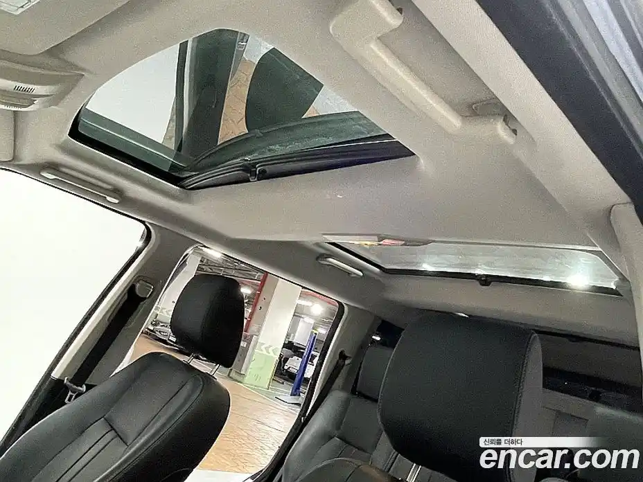 Land Rover Discovery 2016 3.0 Автомат в Москве № 231340, фото 12