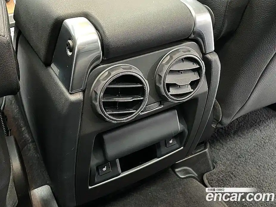 Land Rover Discovery 2016 3.0 Автомат в Москве № 231340, фото 20