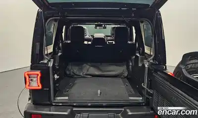 Jeep Wrangler 2023 2.0 Автомат в Москве № 232401, миниатюра 3