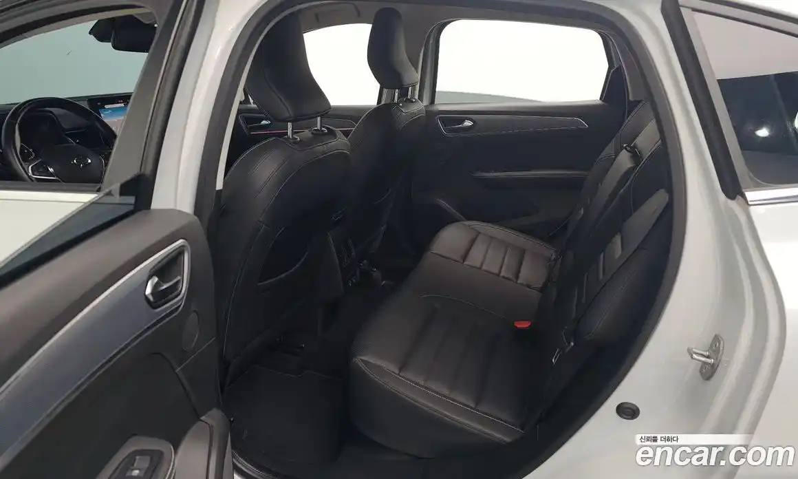 Renault XM3 2022 1.6 Автомат в Москве № 242063, фото 15