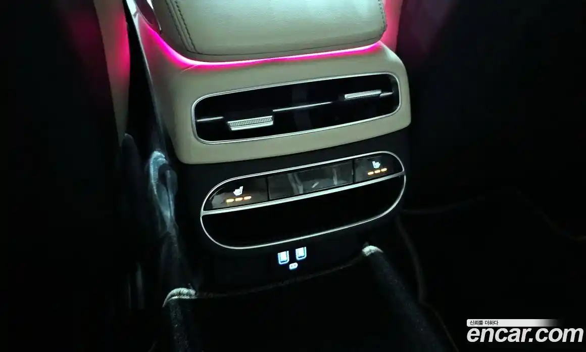 Genesis GV70 2024 2.5 Автомат в Москве № 24393, фото 4