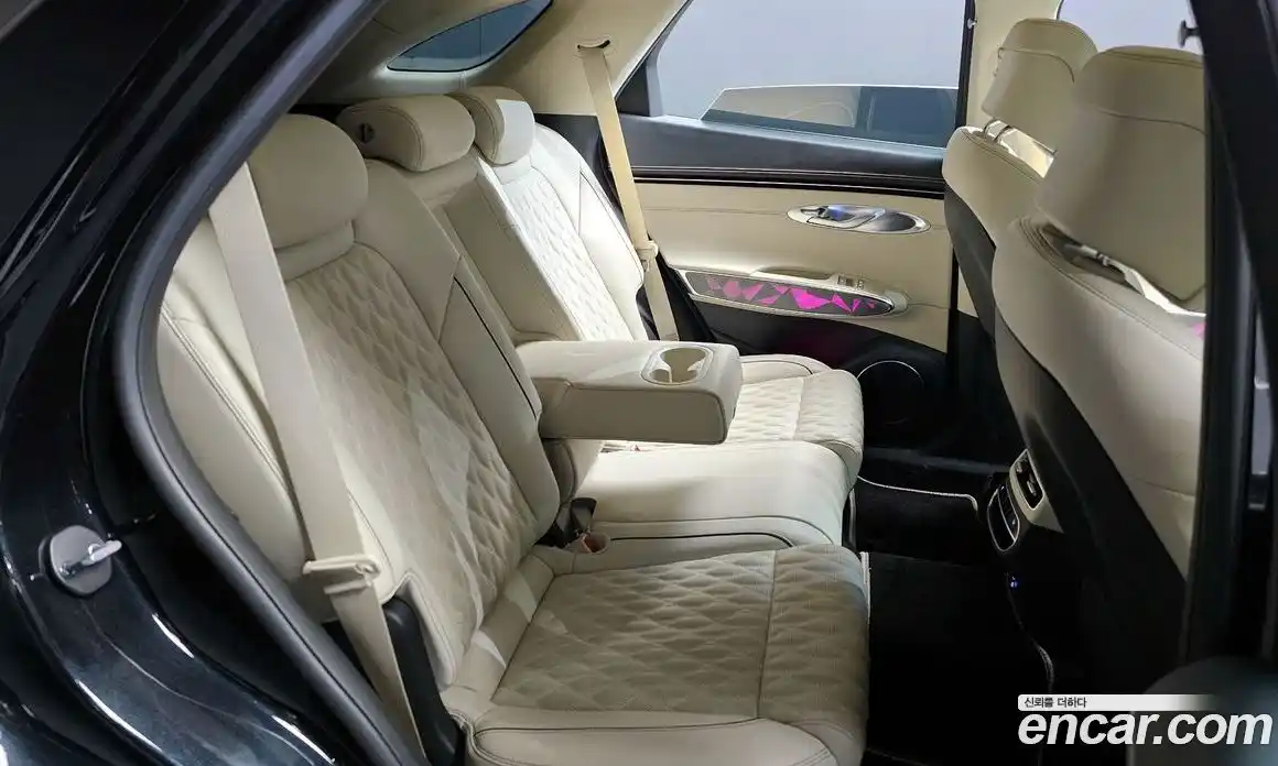 Genesis GV70 2024 2.5 Автомат в Москве № 24393, фото 6