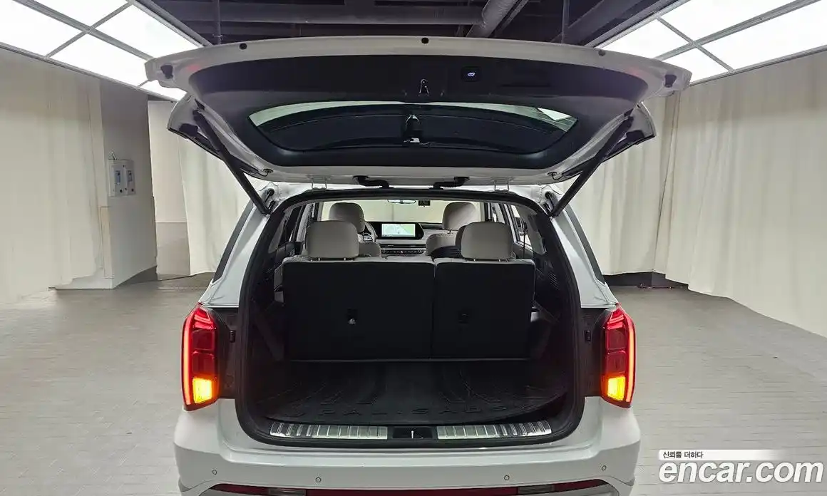 Hyundai Palisade 2023 2.2 Автомат в Москве № 244557, фото 17