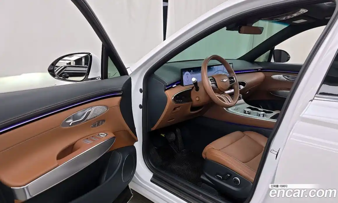 Genesis GV70 2025 2.5 Автомат в Москве № 24567, фото 18