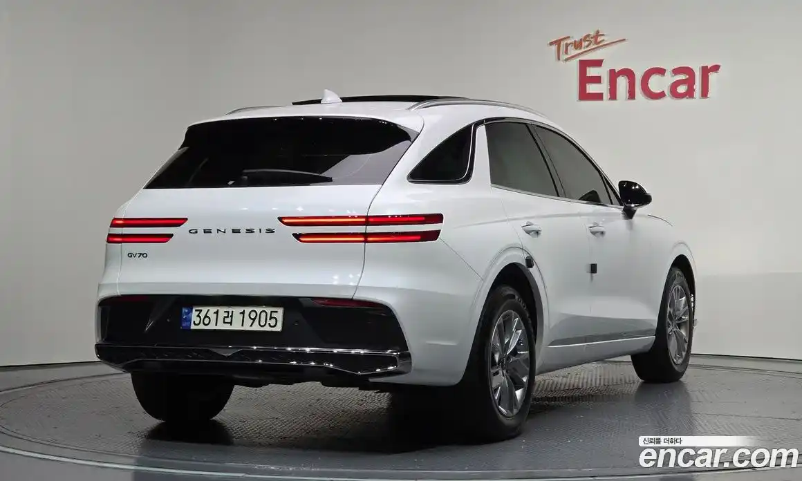 Genesis GV70 2025 2.5 Автомат в Москве № 24567, фото 20