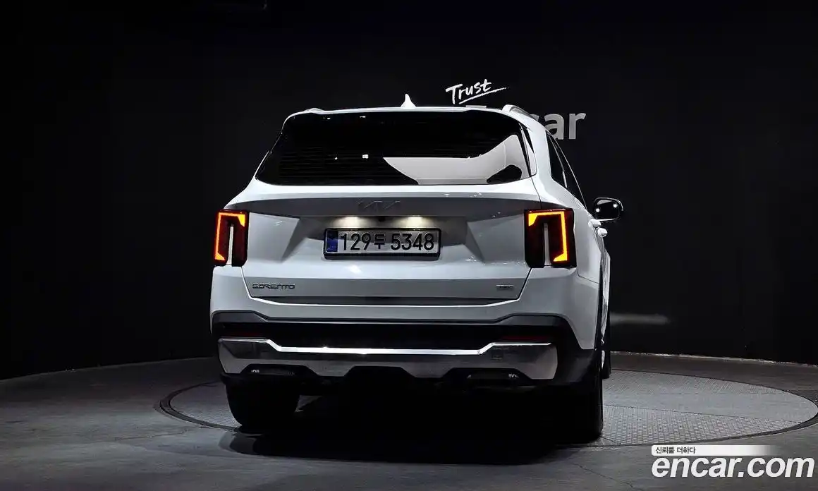 Kia Sorento 2026 1.6 Автомат в Москве № 248161, фото 1