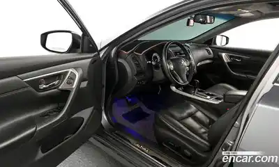 Nissan Altima 2015 2.5 Автомат в Москве № 248839, миниатюра 4