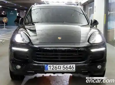 Porsche Cayenne 2017 3.0 Автомат в Москве № 252469, миниатюра 2