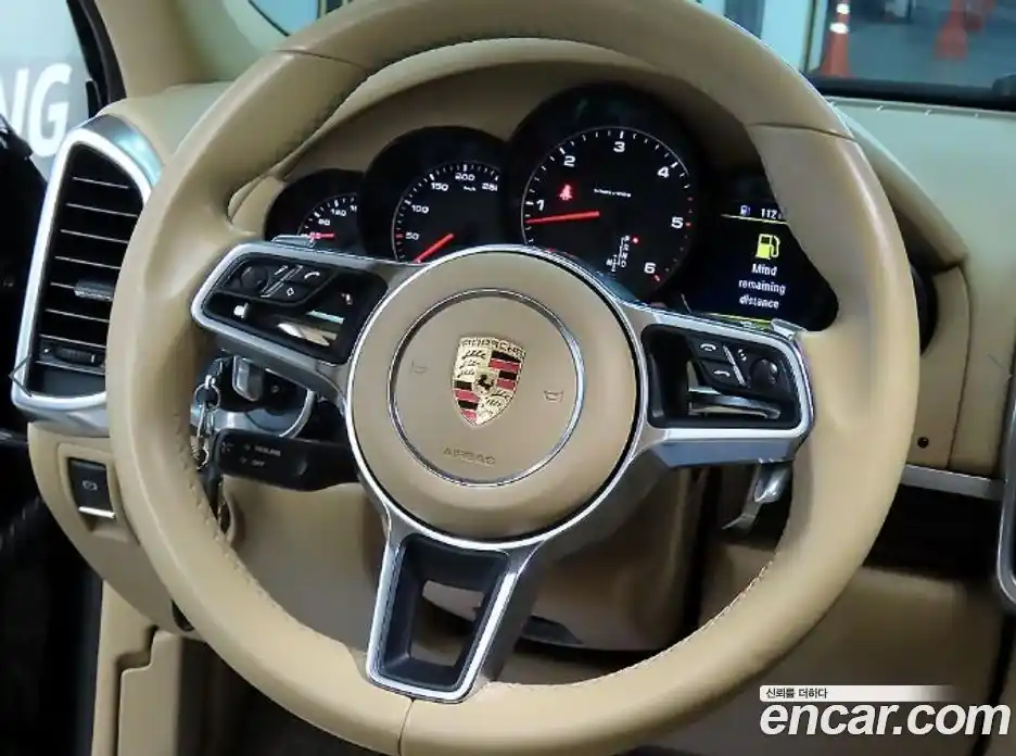 Porsche Cayenne 2017 3.0 Автомат в Москве № 252469, фото 8