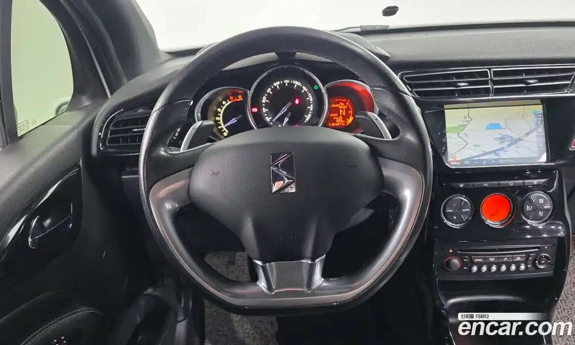 Citroen DS3 2013 1.6 Автомат в Москве № 258952, фото 15