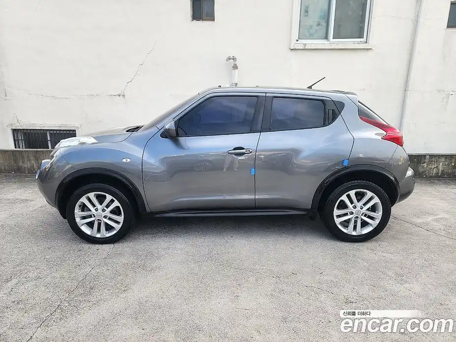 Nissan Juke 2014 1.6 Автомат в Москве № 267466, фото 3