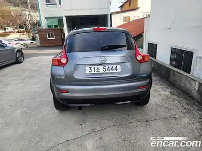 Nissan Juke 2014 1.6 Автомат в Москве № 267466, миниатюра 5