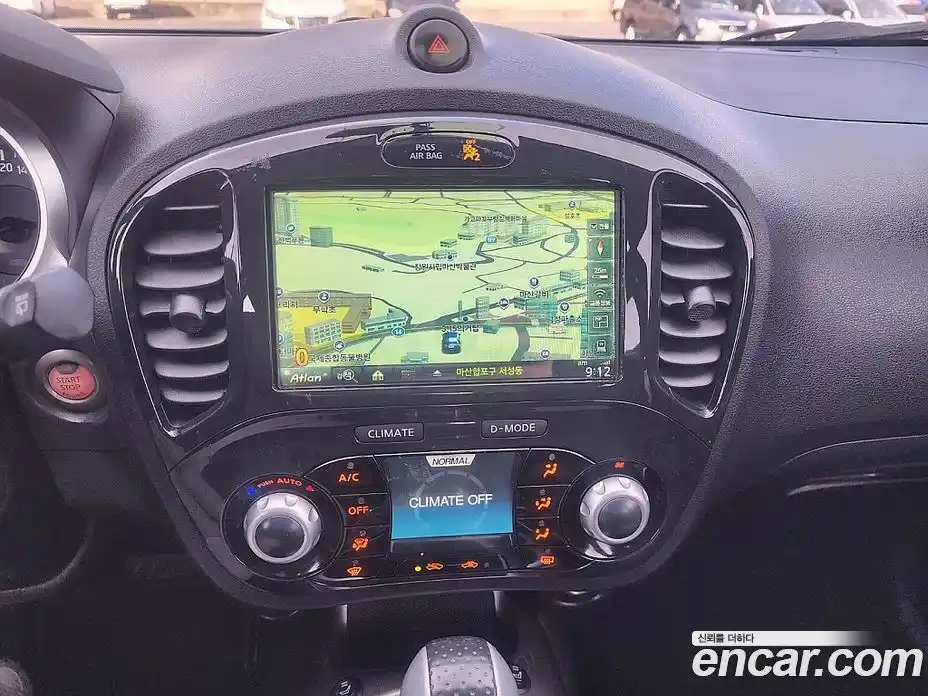 Nissan Juke 2014 1.6 Автомат в Москве № 267466, фото 7