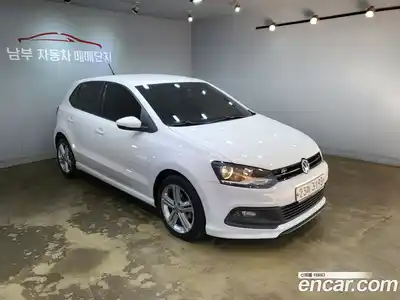 Volkswagen Polo 2014 1.6 Автомат в Москве № 272922, миниатюра 2