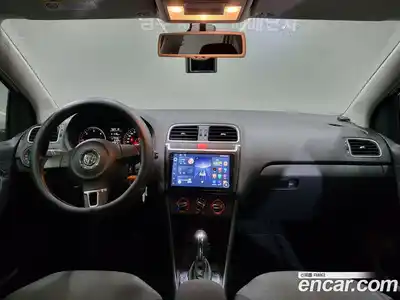 Volkswagen Polo 2014 1.6 Автомат в Москве № 272922, миниатюра 7