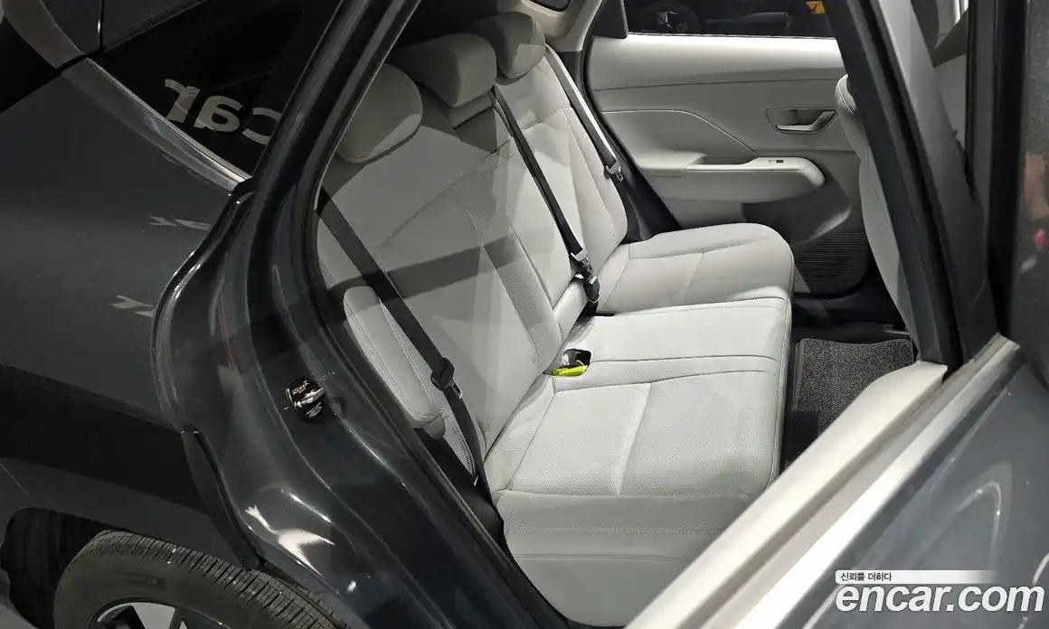 Hyundai Kona 2023 1.6 Автомат в Москве № 2771, фото 7