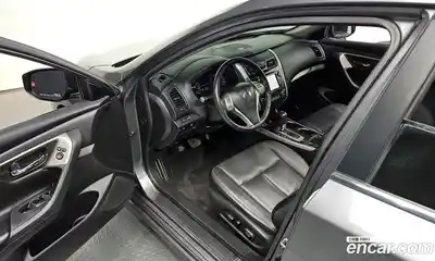 Nissan Altima 2014 2.5 Автомат в Москве № 285024, миниатюра 11