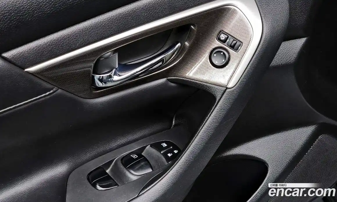 Nissan Altima 2014 2.5 Автомат в Москве № 285024, фото 12