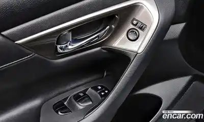 Nissan Altima 2014 2.5 Автомат в Москве № 285024, миниатюра 12