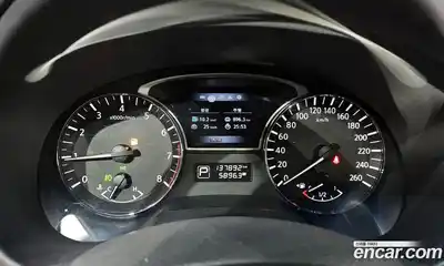 Nissan Altima 2014 2.5 Автомат в Москве № 285024, миниатюра 10