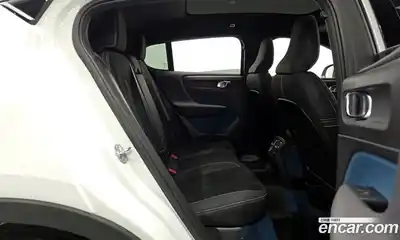 Volvo C40 2023 0.2 Автомат в Москве № 293720, миниатюра 3