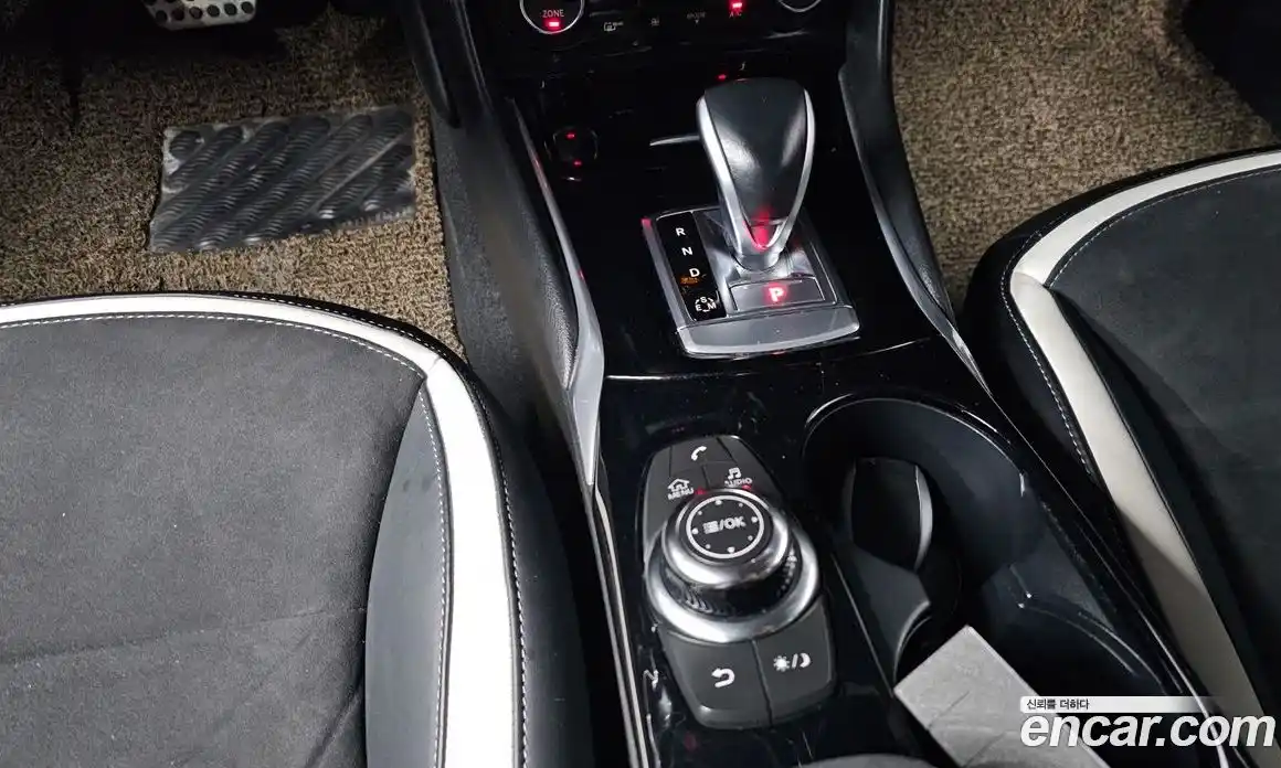 Infiniti Q30 2017 2.0 Автомат в Москве № 295735, фото 9