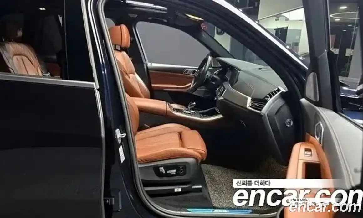 BMW X5 2021 4.4 Автомат в Москве № 303028, фото 10