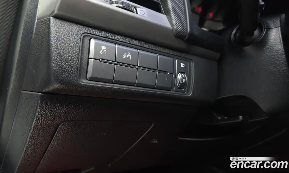 SsangYong Rexton 2019 2.2 Автомат в Москве № 30438, фото 11