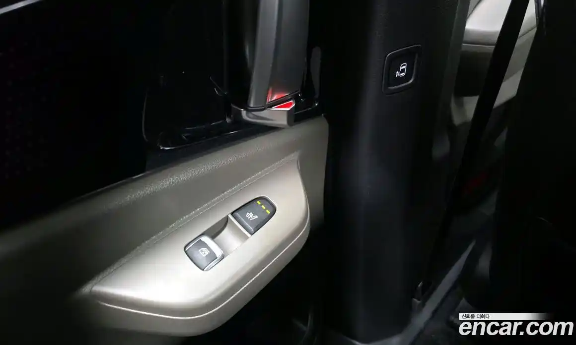 Kia Canival 2025 2.2 Автомат в Москве № 321090, фото 3