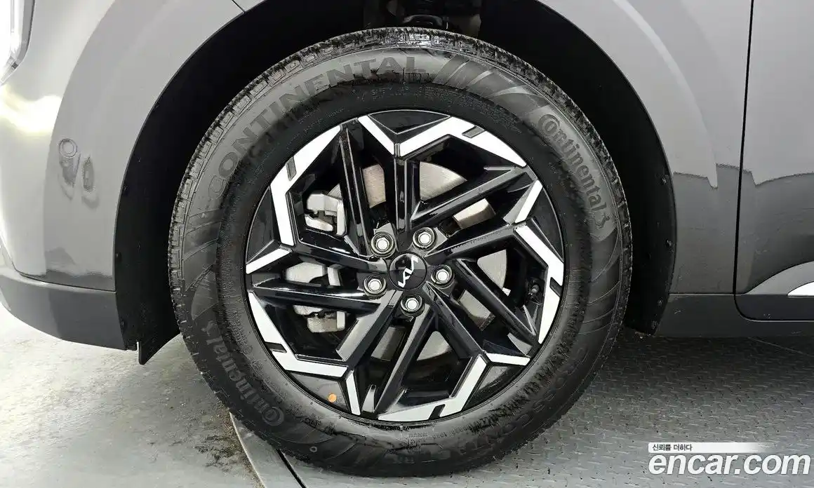 Kia Canival 2025 2.2 Автомат в Москве № 321090, фото 7