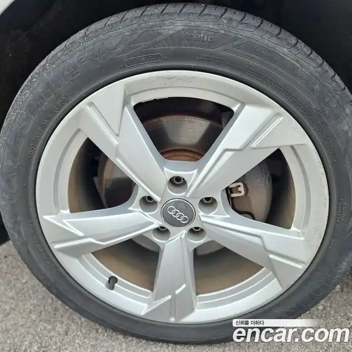 Audi A6 2014 2.0 Автомат в Москве № 325957, фото 16