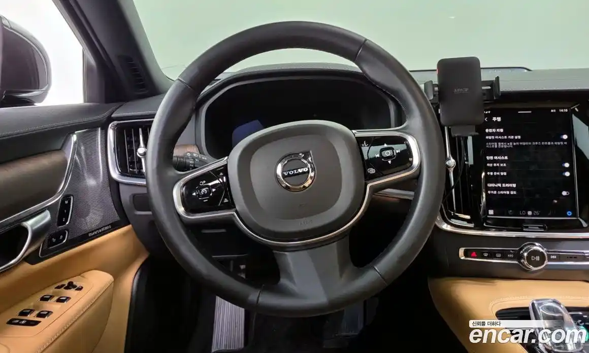 Volvo S90 2024 2.0 Автомат в Москве № 325998, фото 12