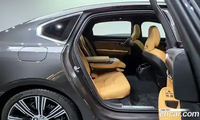 Volvo S90 2024 2.0 Автомат в Москве № 325998, миниатюра 8