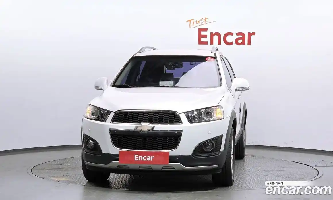 Chevrolet Captiva 2013 2.0 Автомат в Москве № 327178, фото 3